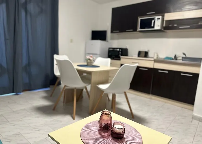 Nikoleta Апартамент